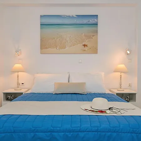 Naxos Affinity Hotell *