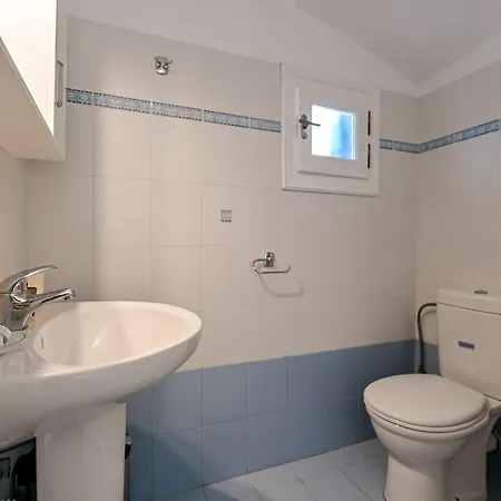 Naxos Affinity Hotell *