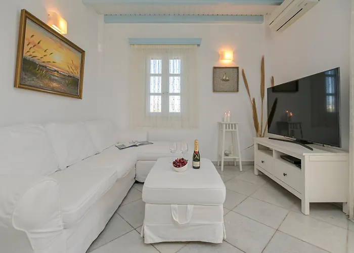 Naxos Affinity Maragkas