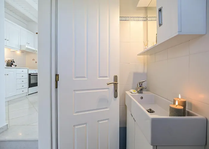 Naxos Affinity Hotel