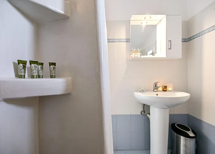 Naxos Affinity Hotel